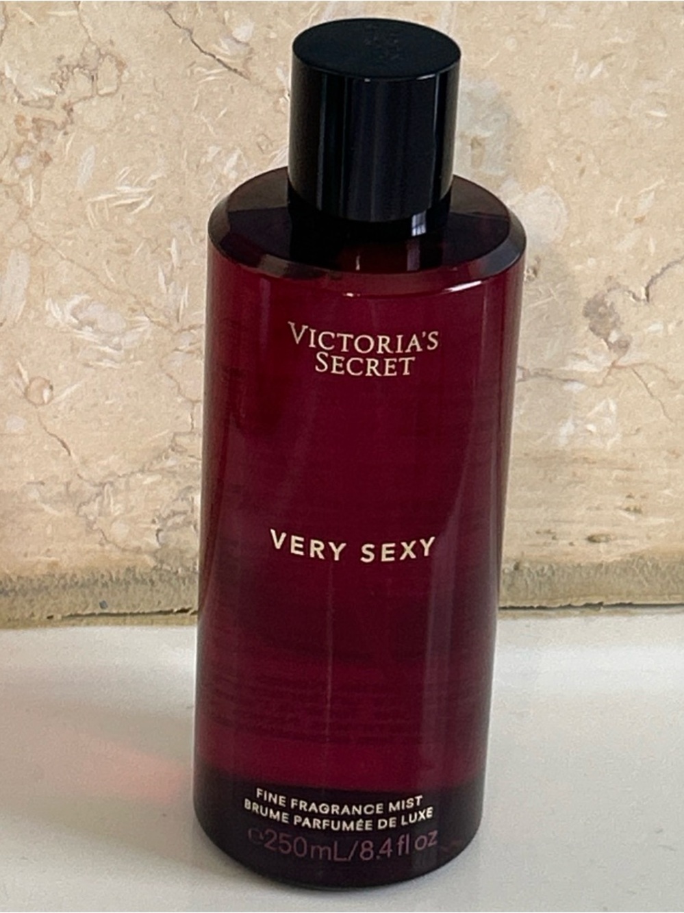 VICTORIA'S SECRET ~ VERY SEXY FINE FRAGRANCE MIST ~ 8.4 OZ